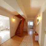 Charmante Maisonnette-dachgeschosswohnung In Zentraler Lage Apartment *